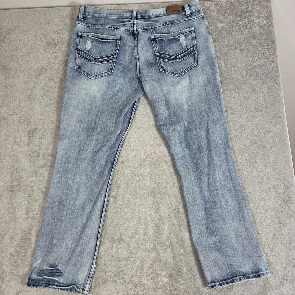 Flypaper Jeans Men's 40x32 Straight Fit Distressed‎ Embroidered Pockets Ripped